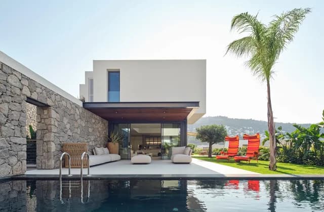 CAJA By MAXXROYAL Villas